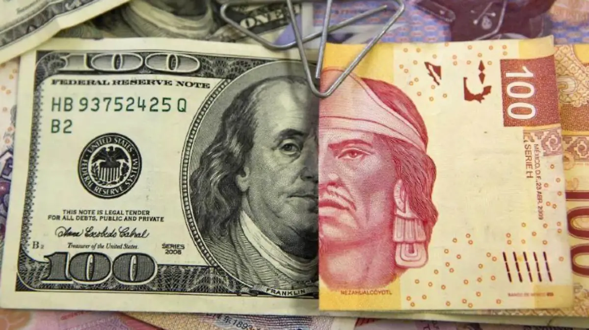 Peso frente al dolar 